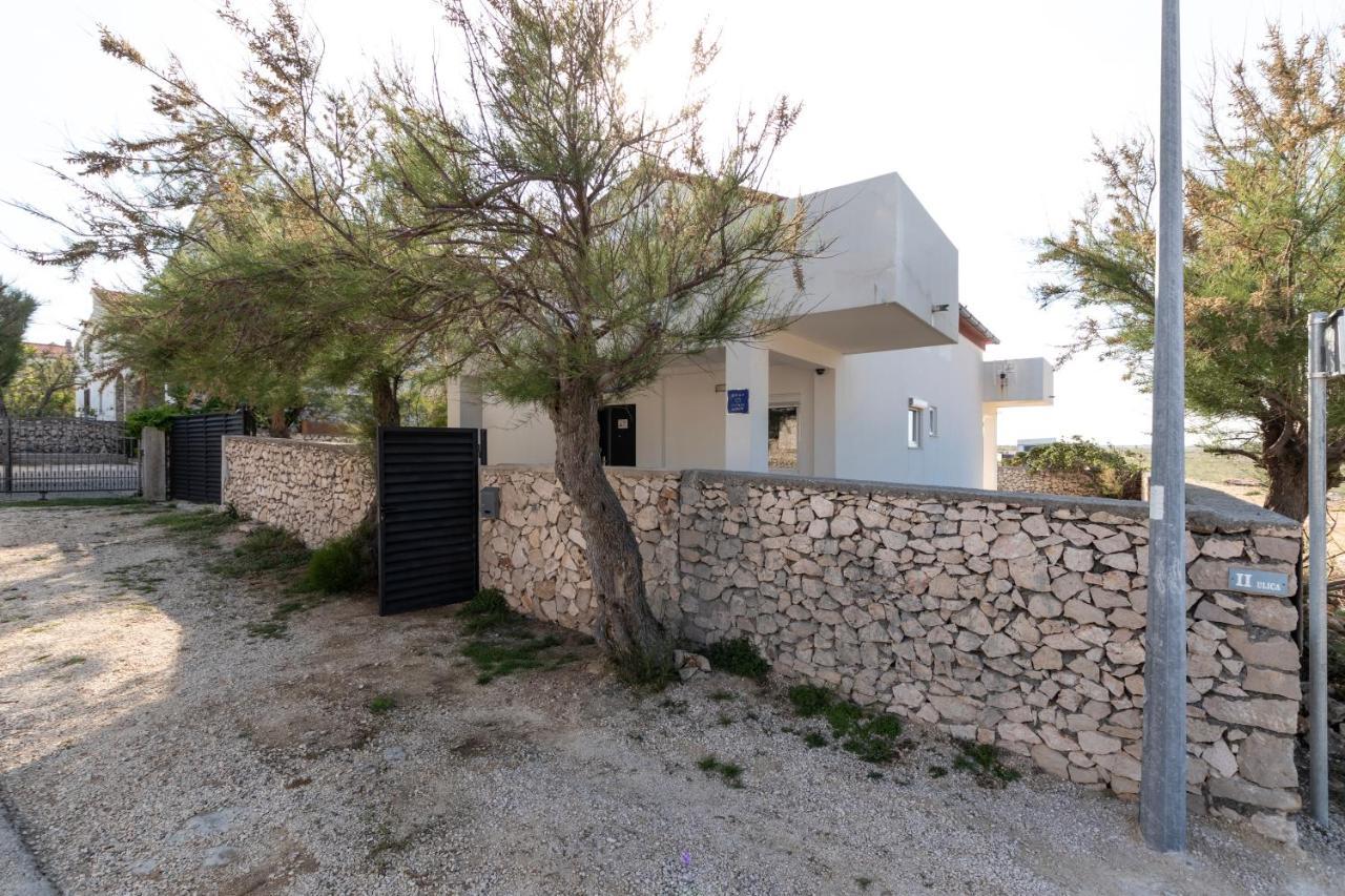 Opera Villa