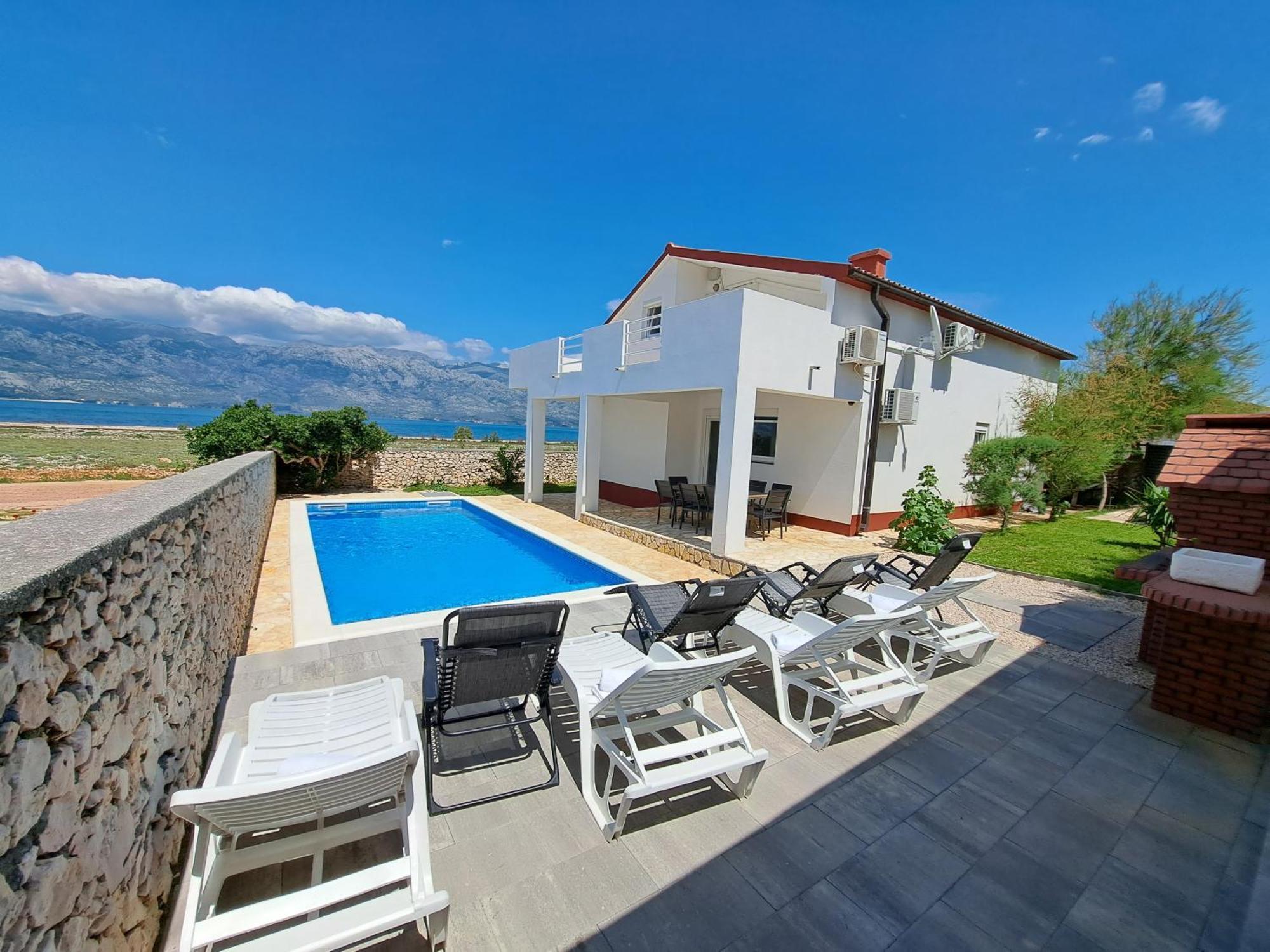 Villa Opera *